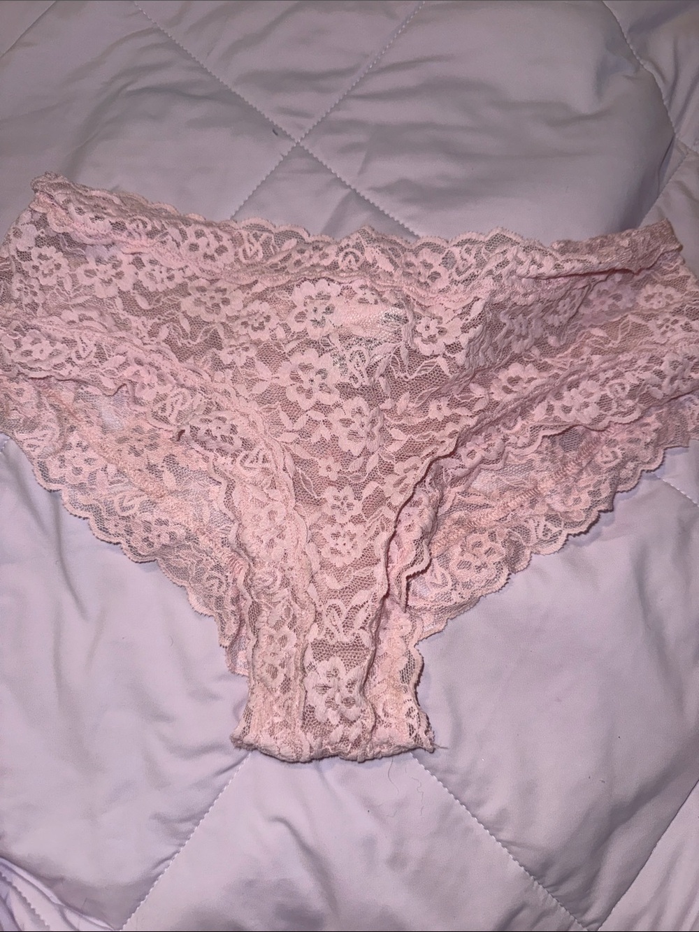 NWT Victoria’s Secret Pink Lace Panty